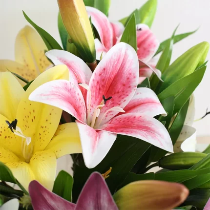 Lily branch real looking Artificial Flowers